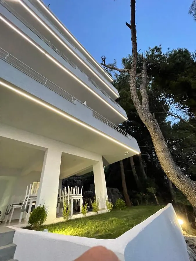 Hotel Mane Sarandë