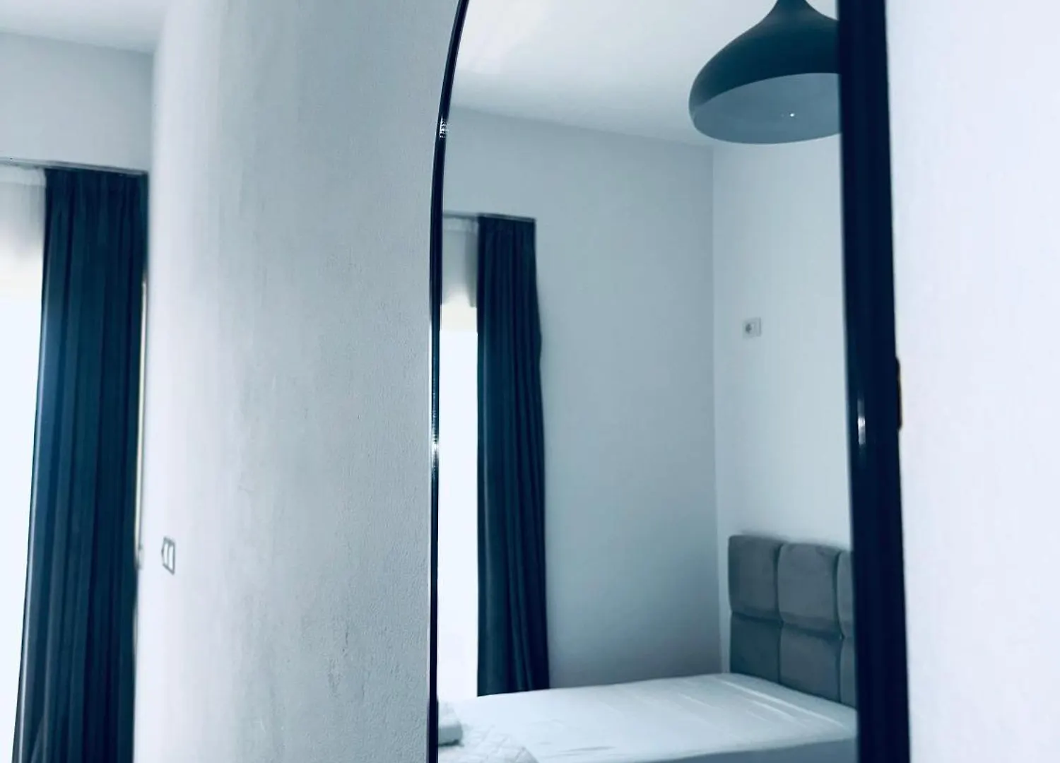 Hotel Mane Sarandë 0*,  Albanië