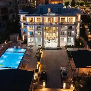 Kalcuni Hotel